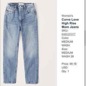 Abercrombie & Fitch Curve Love Mom Jeans